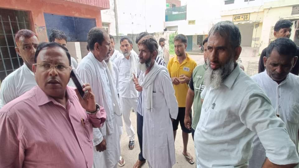 bulandshahr road accident Five burnt alive in UP Speed snatched away happiness see photos