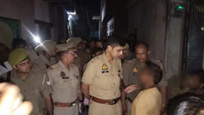 Eight year old girl murdered in Firozabad body was hidden by placing a pile of bricks in house