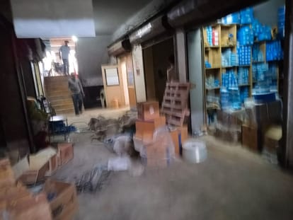 Lease Sahara Bazar cancelled shopkeepers started vacating premises