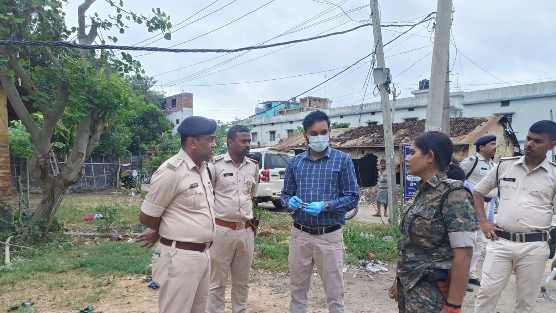 पुलिस जांच में जुटी