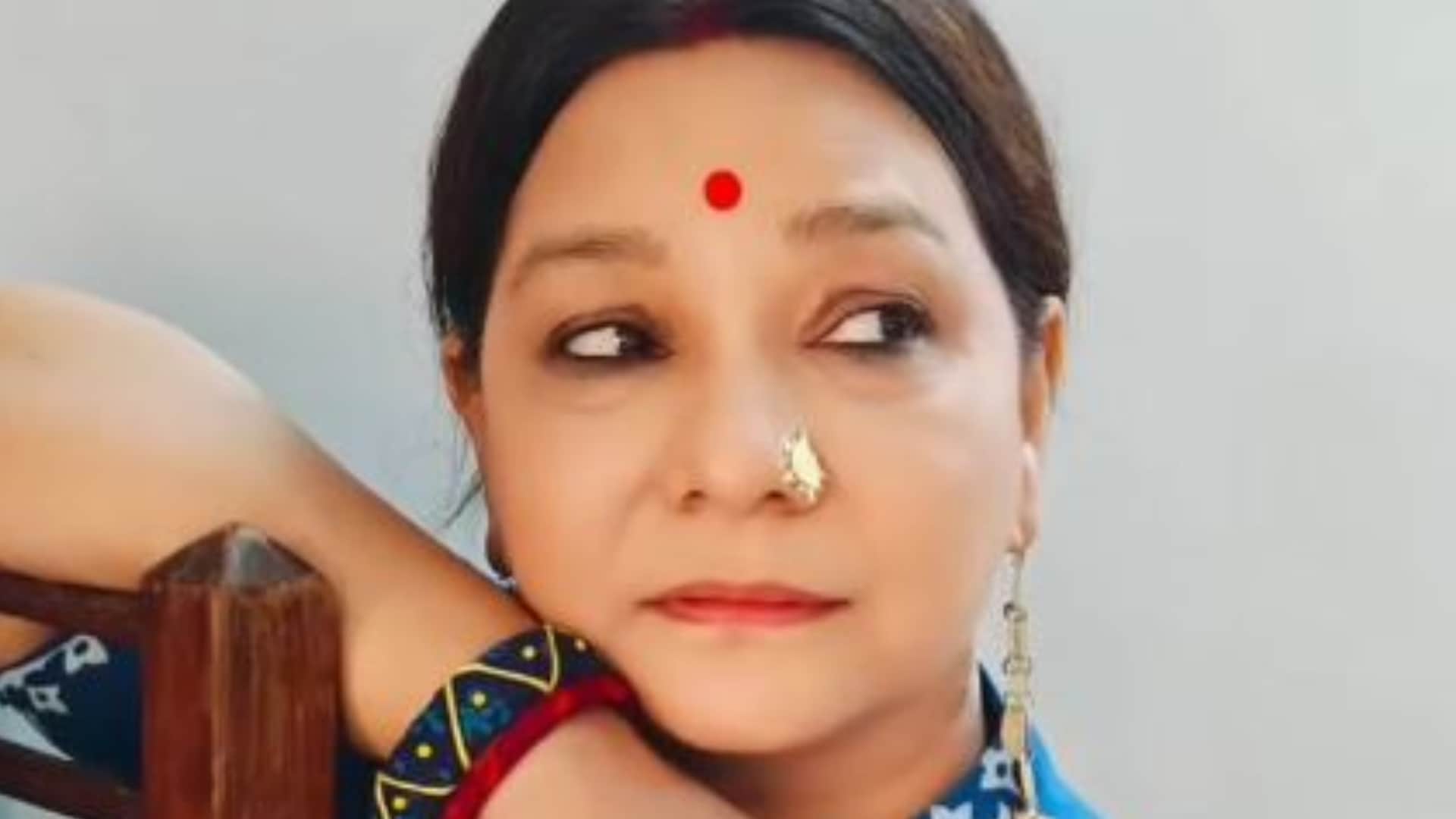 Who is Sunita Rajwar Panchayat Web Series Fame Maju Devi Banrakas Wife All Details In Hindi