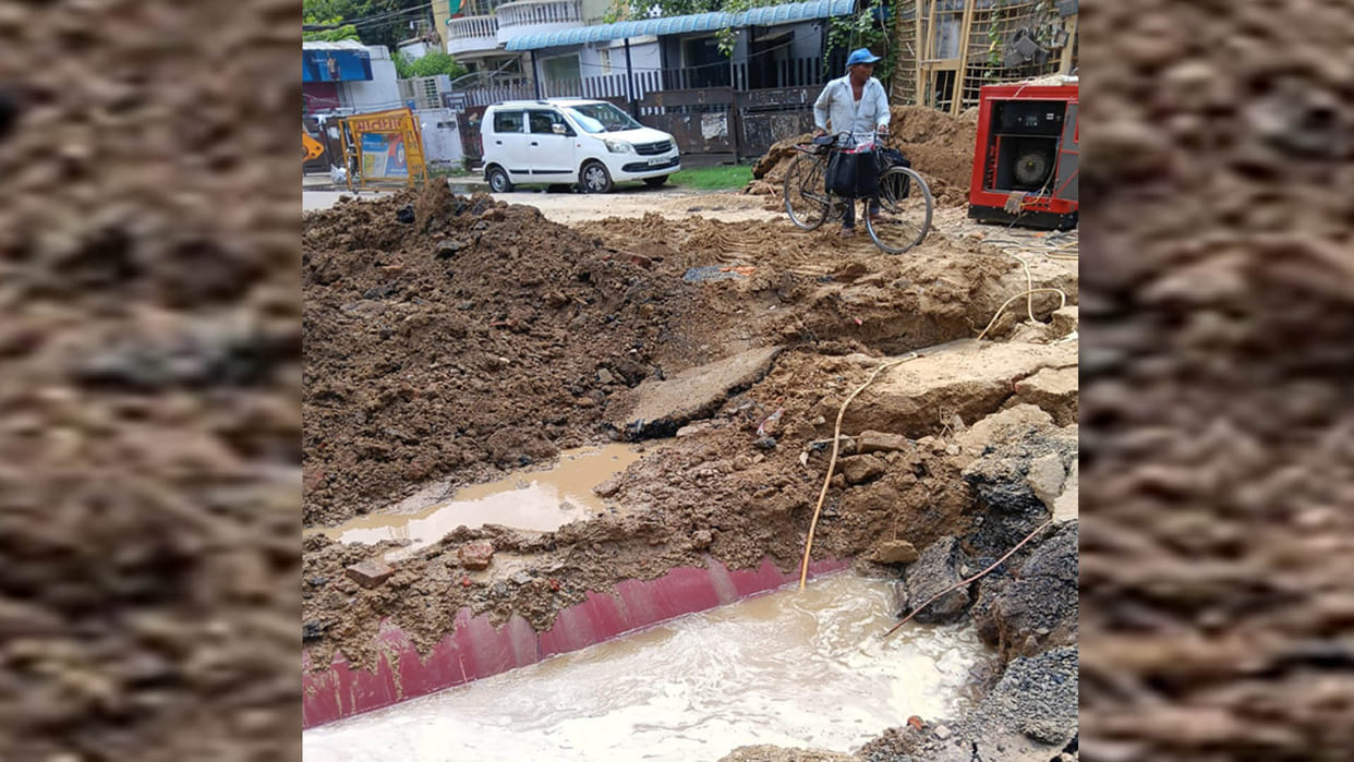 Kanpur: Main pipeline broke in Tilaknagar, 20 lakh people will face water shortage