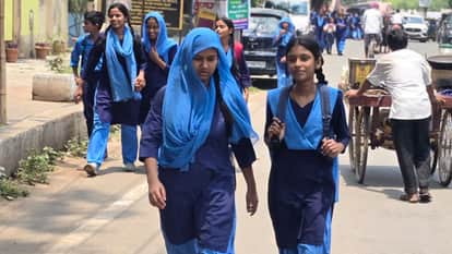 Children will drink ORS before school closing in Delhi, classes in Noida from 7:30 am