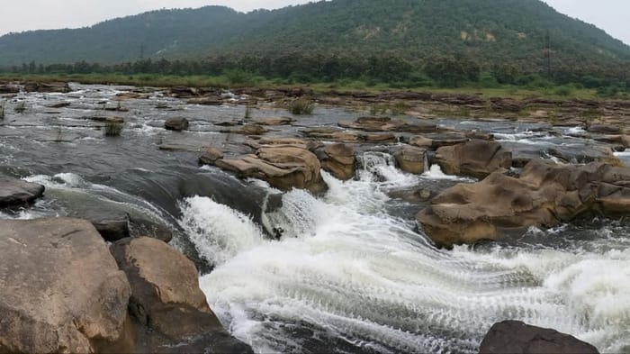 Indore News: Picnic tourist spots paryatan river tincha fall choral