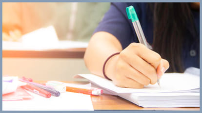 Jhansi: Aarav scored 99.96 percentile in JEE Main