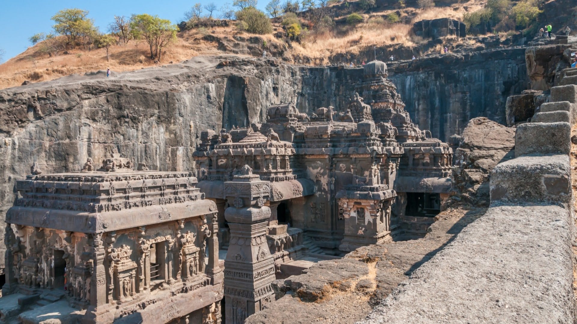Ellora Kailasanatha Temple Took 100 Years to Build World’s Largest Monolithic Structure News in Hindi
