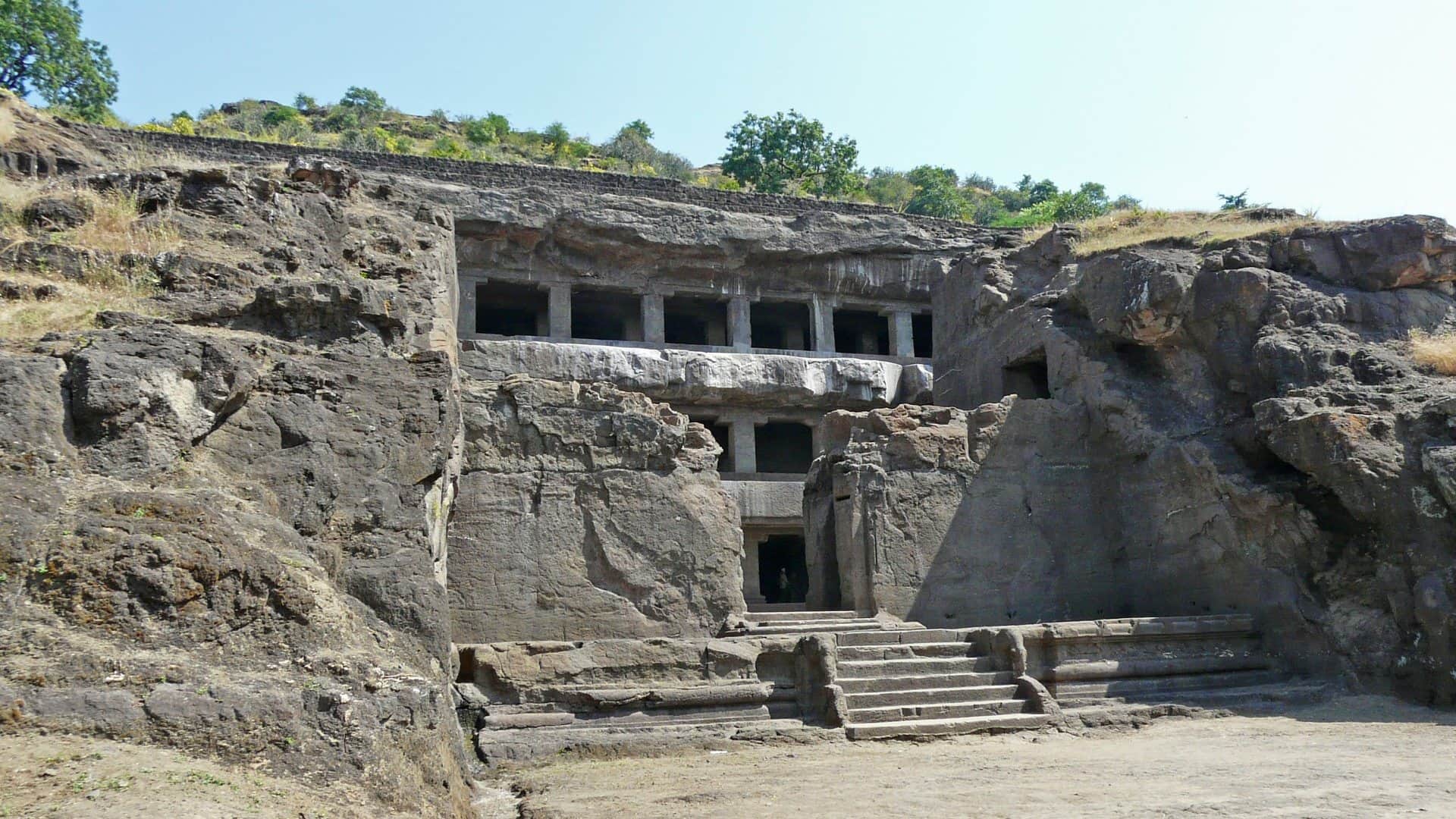 Ellora Kailasanatha Temple Took 100 Years to Build World’s Largest Monolithic Structure News in Hindi