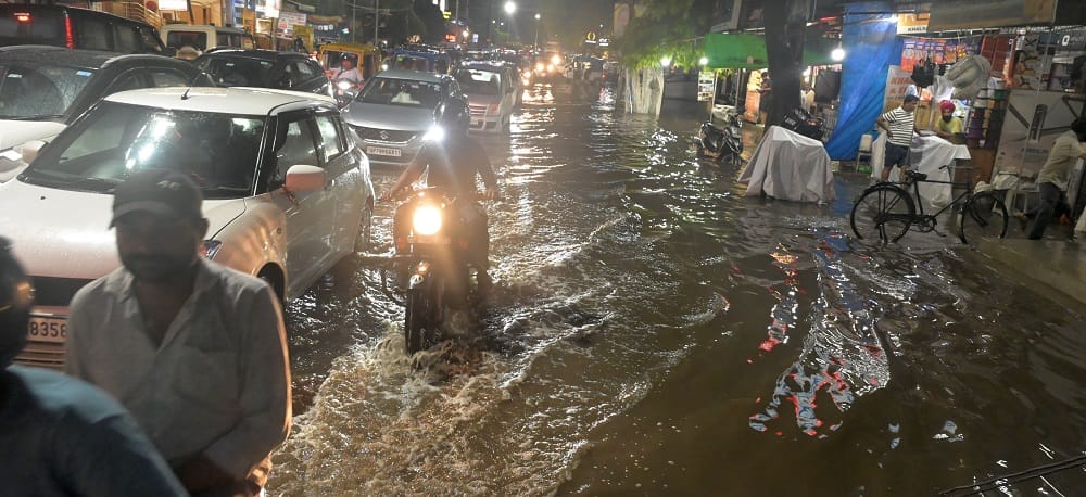 Kanpur Seven crore cleaned drains are dirty waterlogging in many localities in the first rain itself
