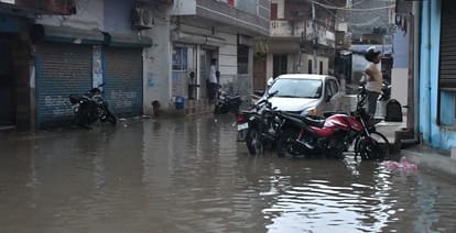 Kanpur Seven crore cleaned drains are dirty waterlogging in many localities in the first rain itself