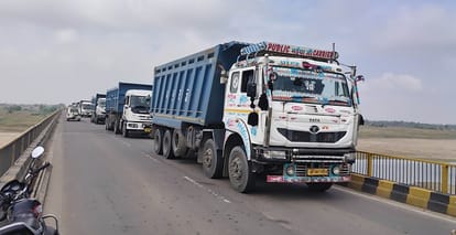 Vehicle movement on Yamuna bridge will remain closed today and tomorrow work will start on pillar number 17