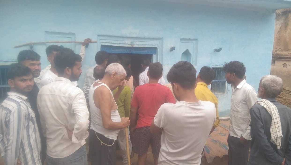 Hamirpur man committed suicide by shooting himself was suffering from illness body sent for postmortem
