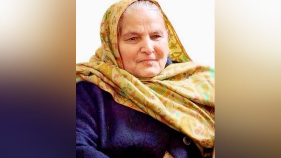 Former Minister Captain Abhimanyu mother passes away last rites tomorrow in Khandakhedi village of Hisar