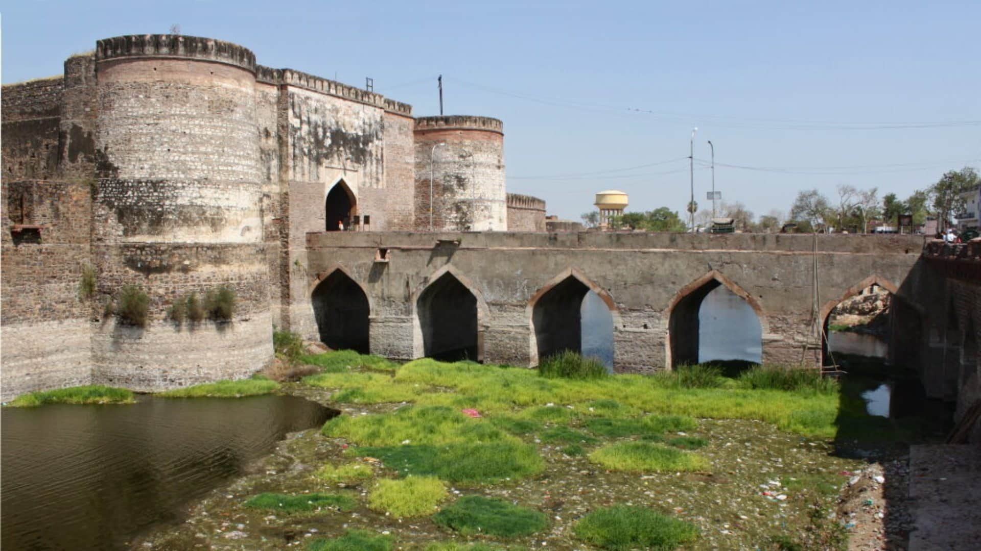 Lohagarh Fort Bharatpur Cannon Shells Ineffectual British Also Succumbed Know All Interesting Facts in Hindi
