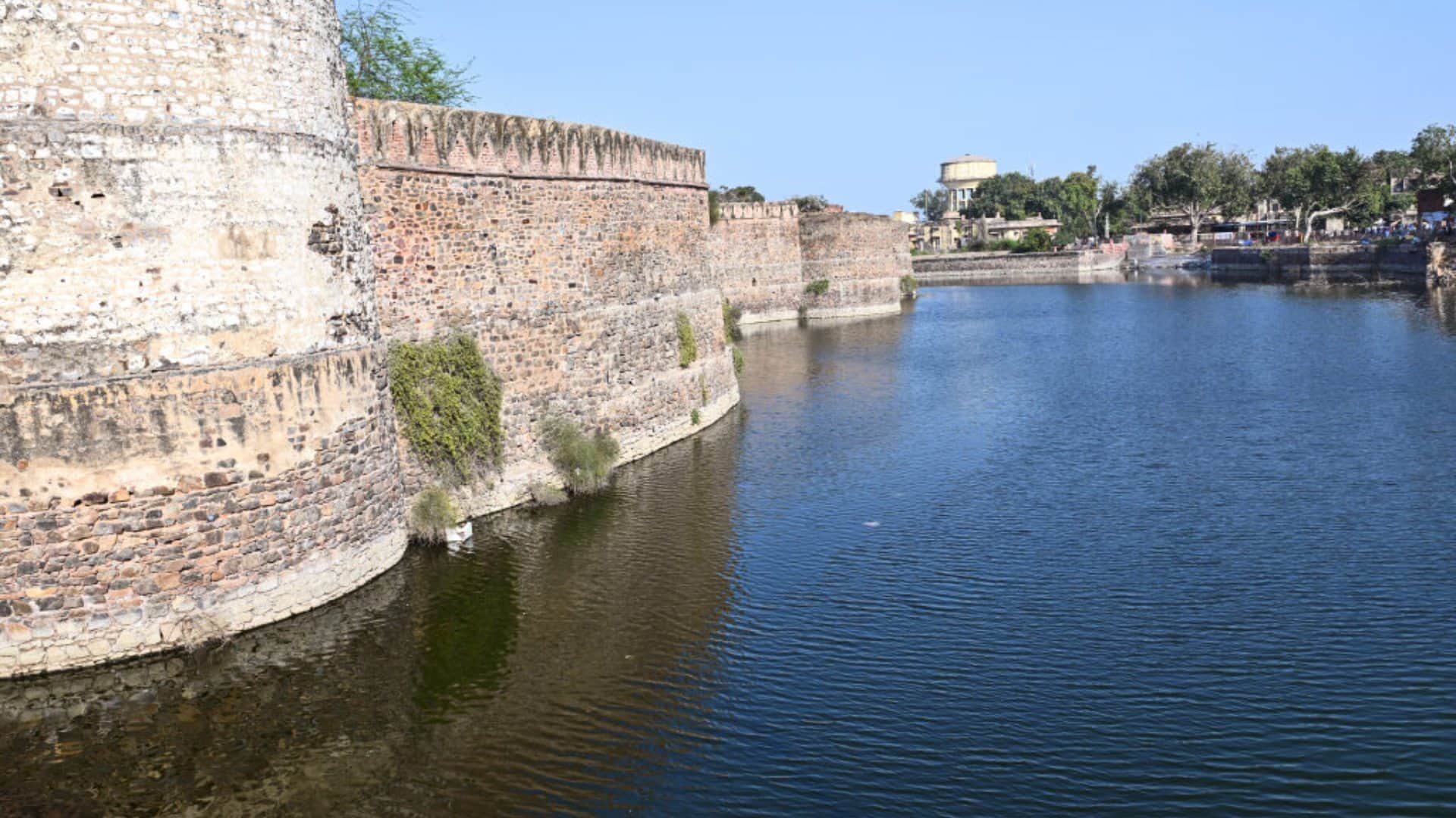 Lohagarh Fort Bharatpur Cannon Shells Ineffectual British Also Succumbed Know All Interesting Facts in Hindi