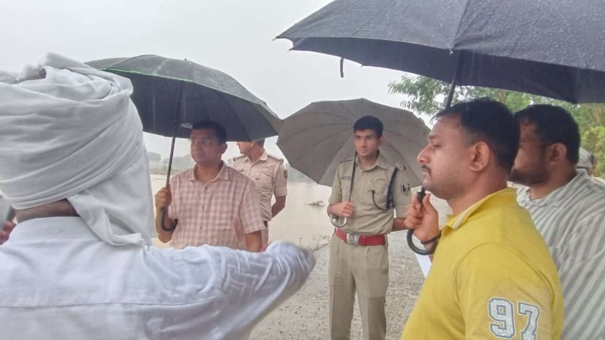 nalanda flood crisis lokayen river ndrf