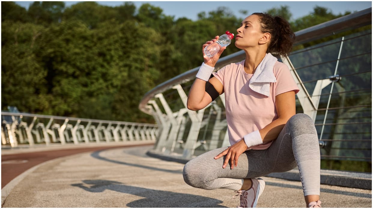 Yoga Day 2025: benefits of drinking water in Malasana me Pani Peene Ke Fayde Disprj