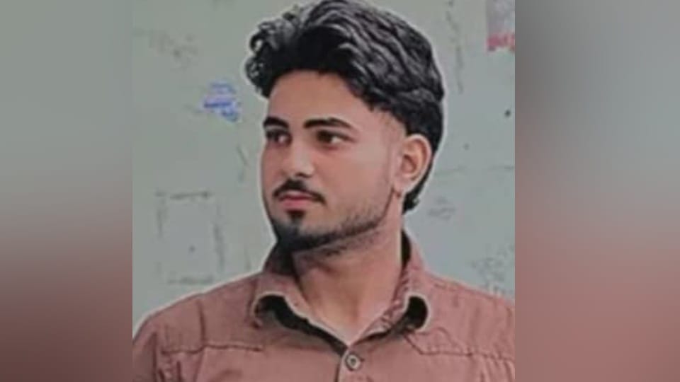 Aunt son shot and killed uncle son in Hoshiarpur crime news