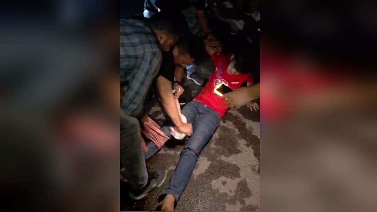 Two miscreants who bombed a restaurant were arrested in an encounter, one was shot in the leg