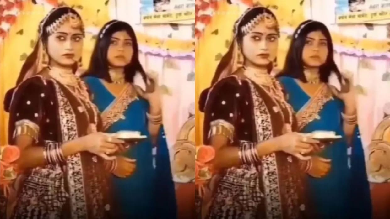 When the groom extended his hand for the garland the bride refused to hold it Video goes Viral on Internet