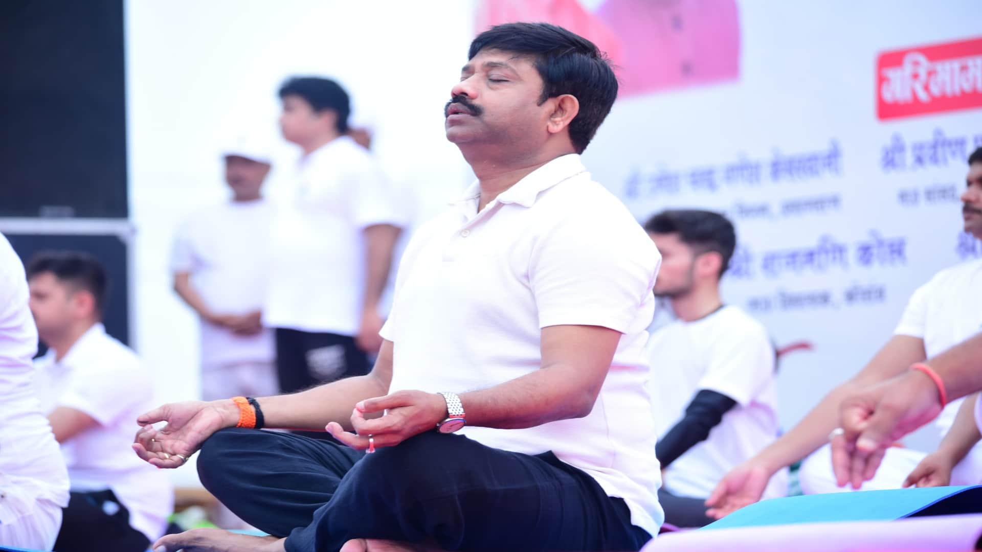 International yoga Day in prayagraj yoga and pranayam practice
