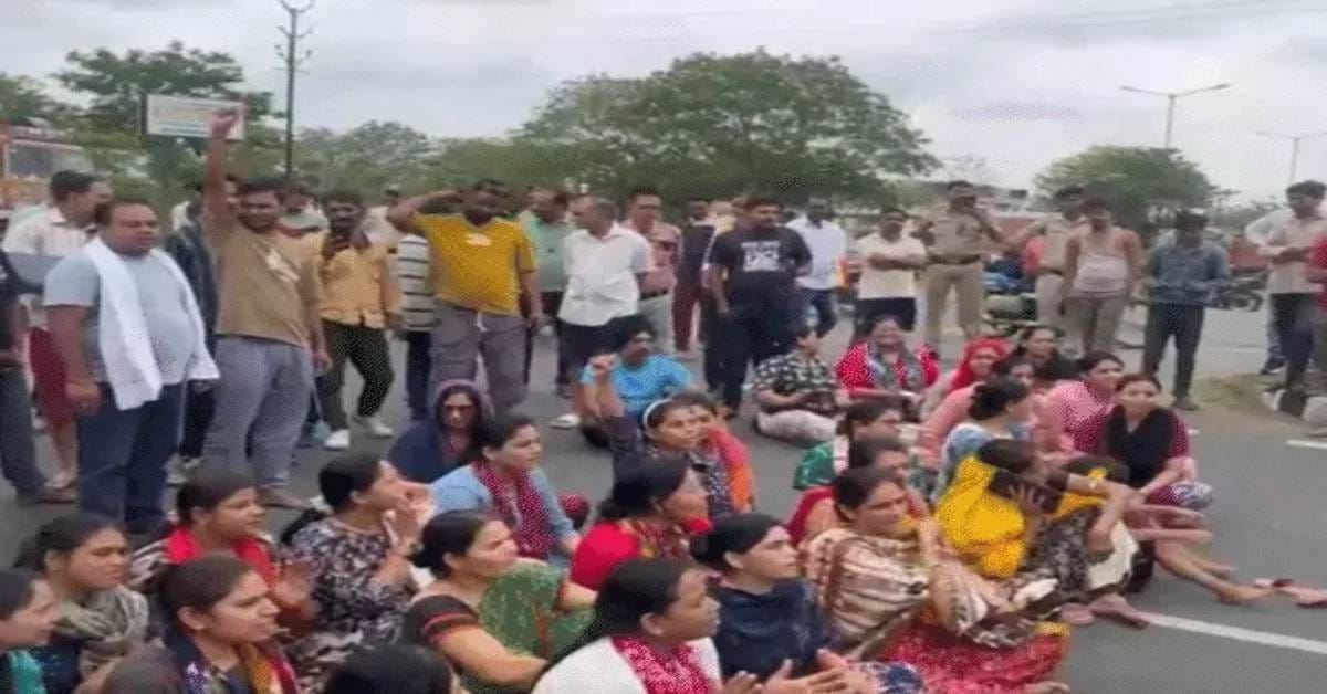 Bhopal: Residents of PMAY Yojana in Bhopal are not getting drinking water, blocked Kokta bypass