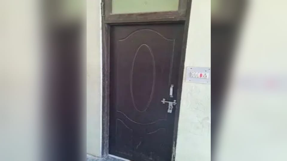 Man found hanged in his room in Muzaffarnagar, family shocked