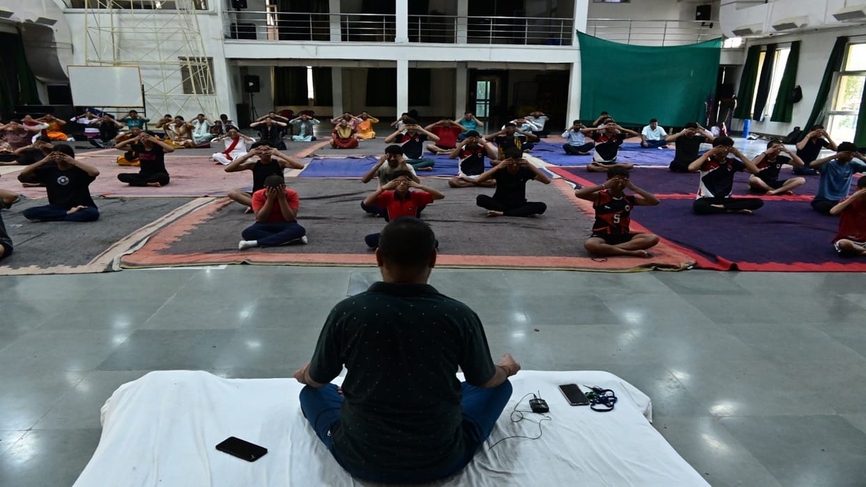 MPVM Ganga Gurukulam celebrated International Yoga Day, explained the importance of yoga