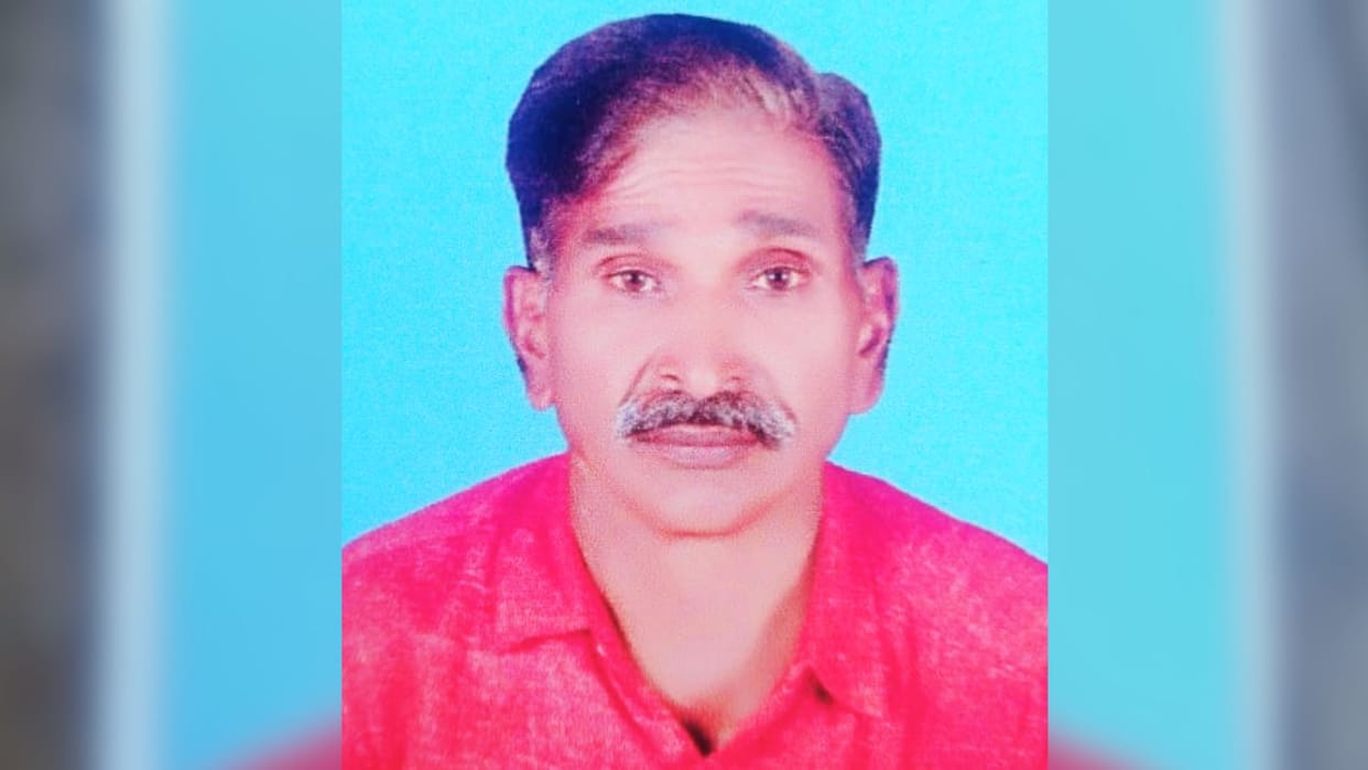 road accident in aligarh mechanic from Bhadohi died marriage of daughter had taken place 12 days ago
