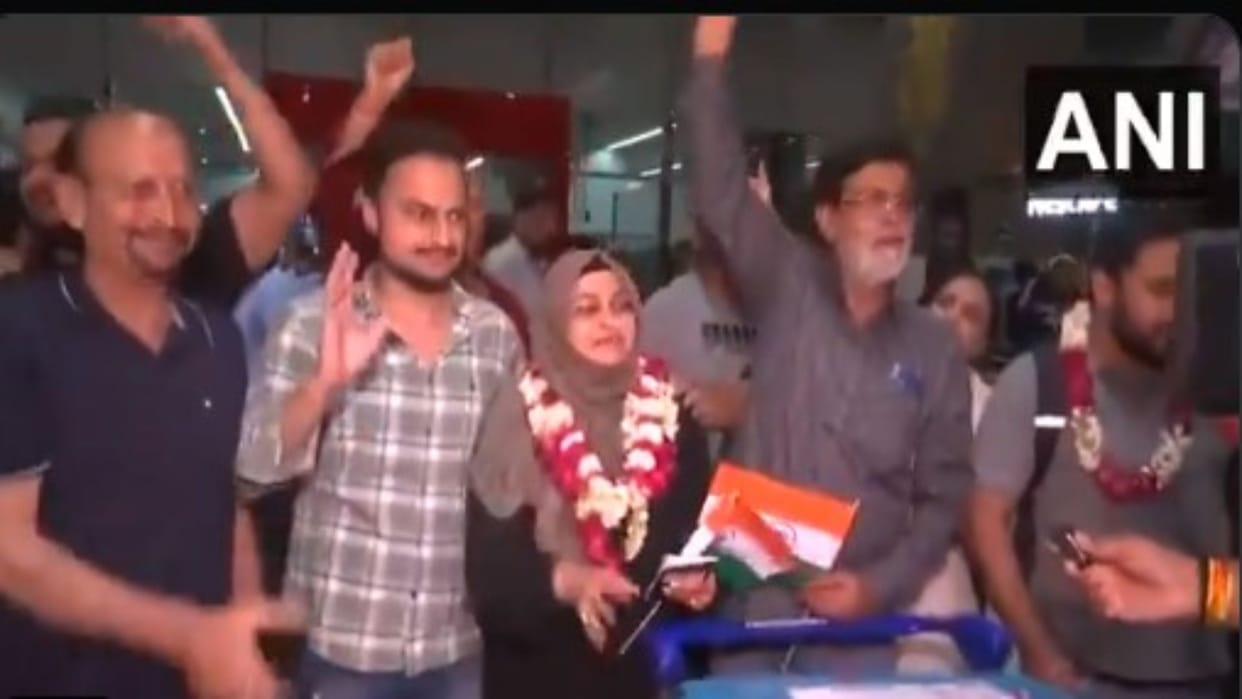 Operation Sindh Indians returning from Iran they started chanting Vande Mataram News In Hindi