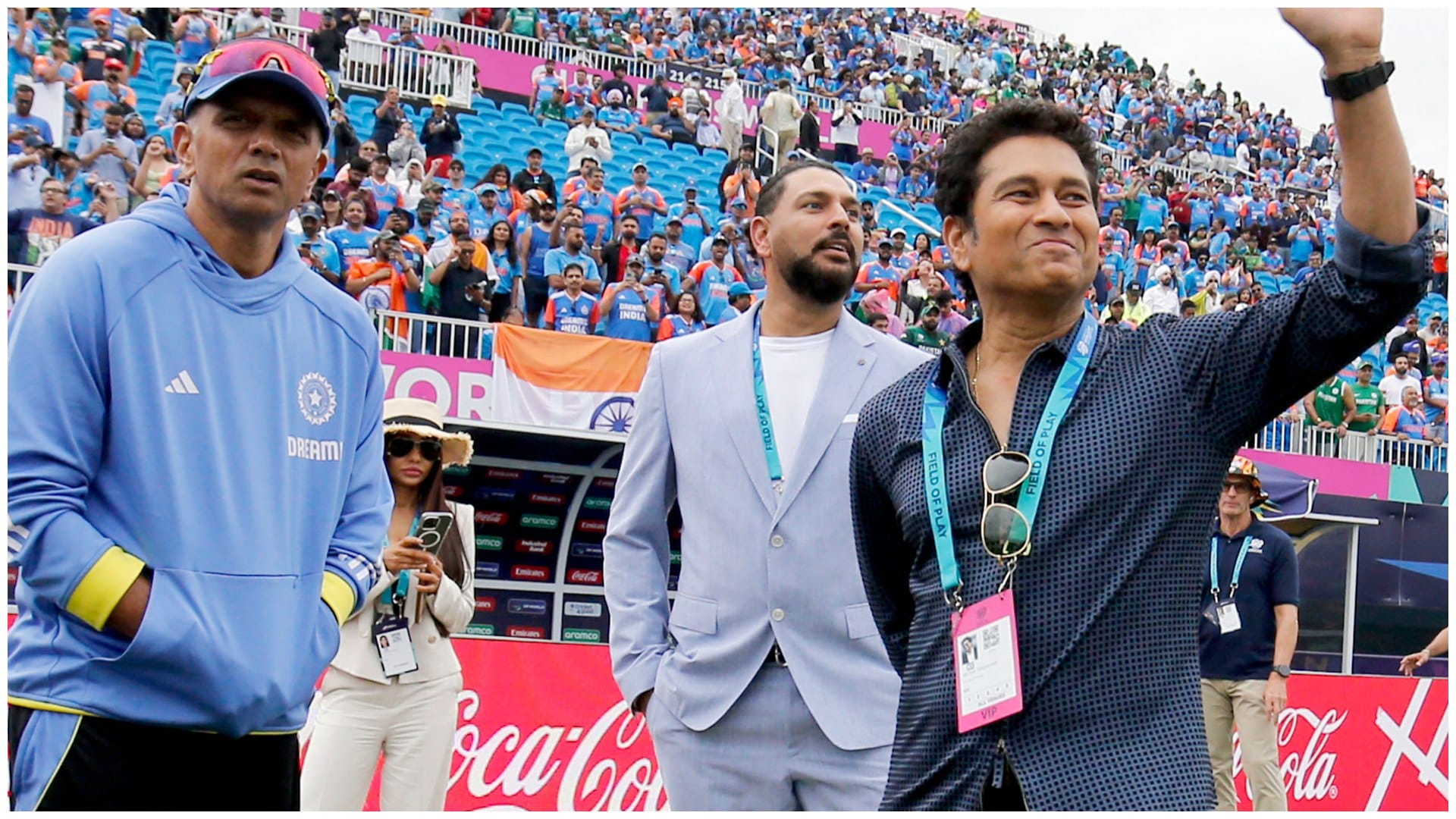Sachin Tendulkar and Sourav Ganguly banter on Twitter wins fans heart, Rishabh Pant, Karun Nair Yashasvi, Gill