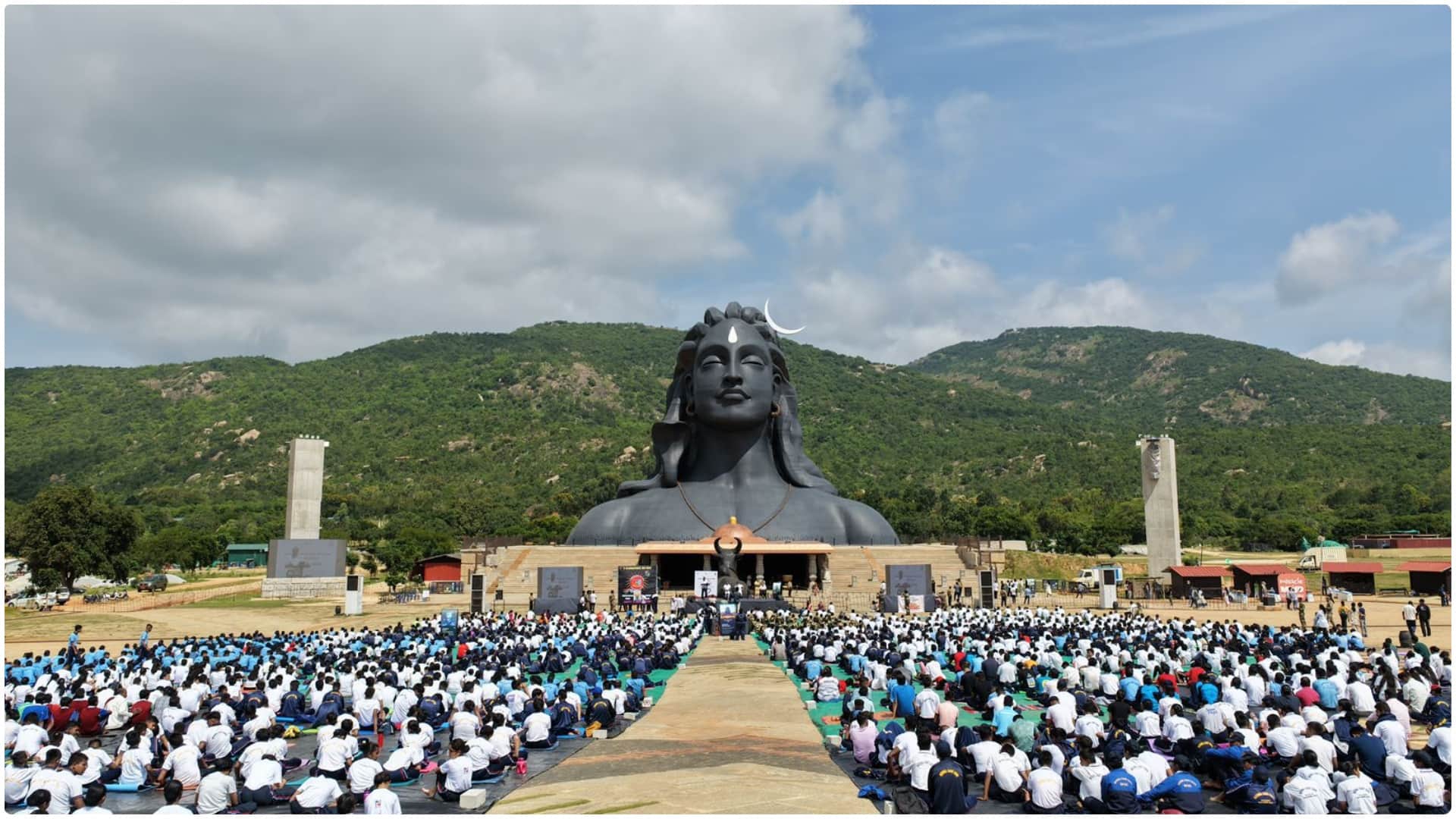 International Day of Yoga: Isha Foundation Offers Free Yoga Sessions To Over 10,000 Defence Personnel