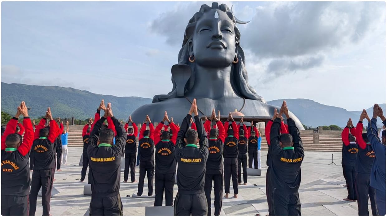 International Day of Yoga: Isha Foundation Offers Free Yoga Sessions To Over 10,000 Defence Personnel