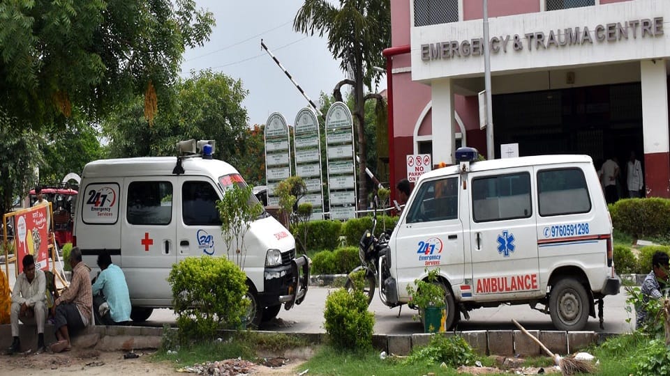 Junior doctors strike ends at AMU JN Medical College Aligarh