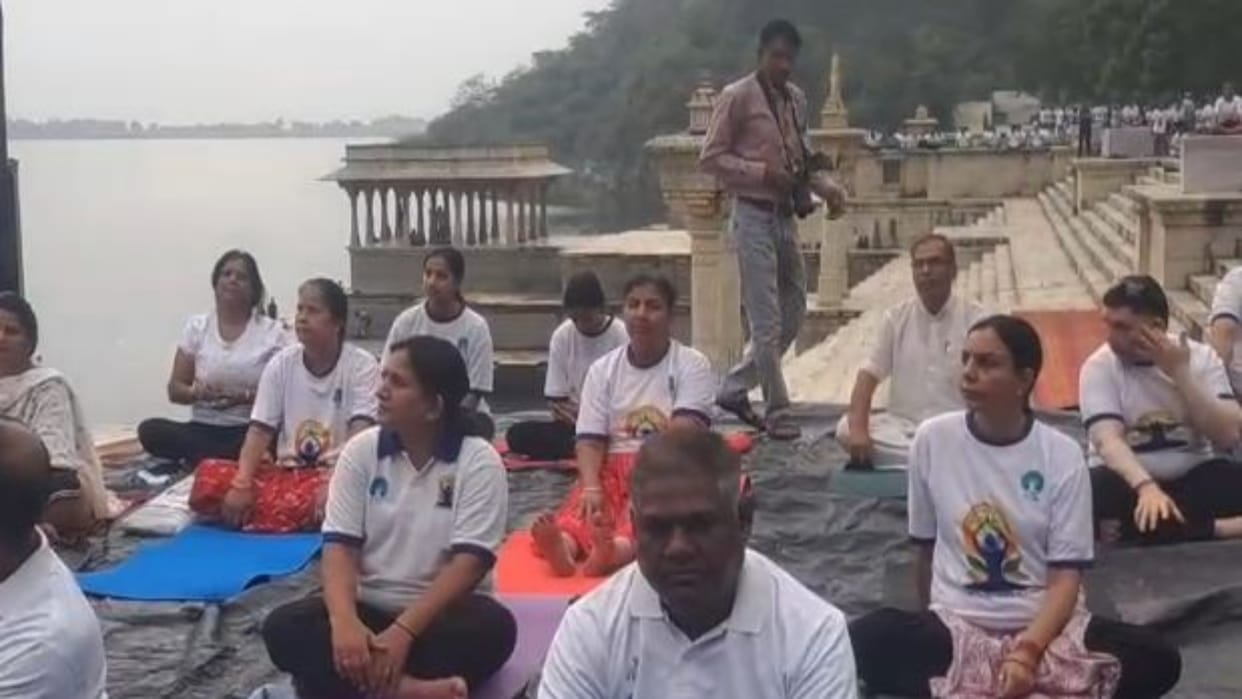 International Yoga Day: Yoga Event Held on the Banks of Rajsamand Lake, Attended by Public Representatives