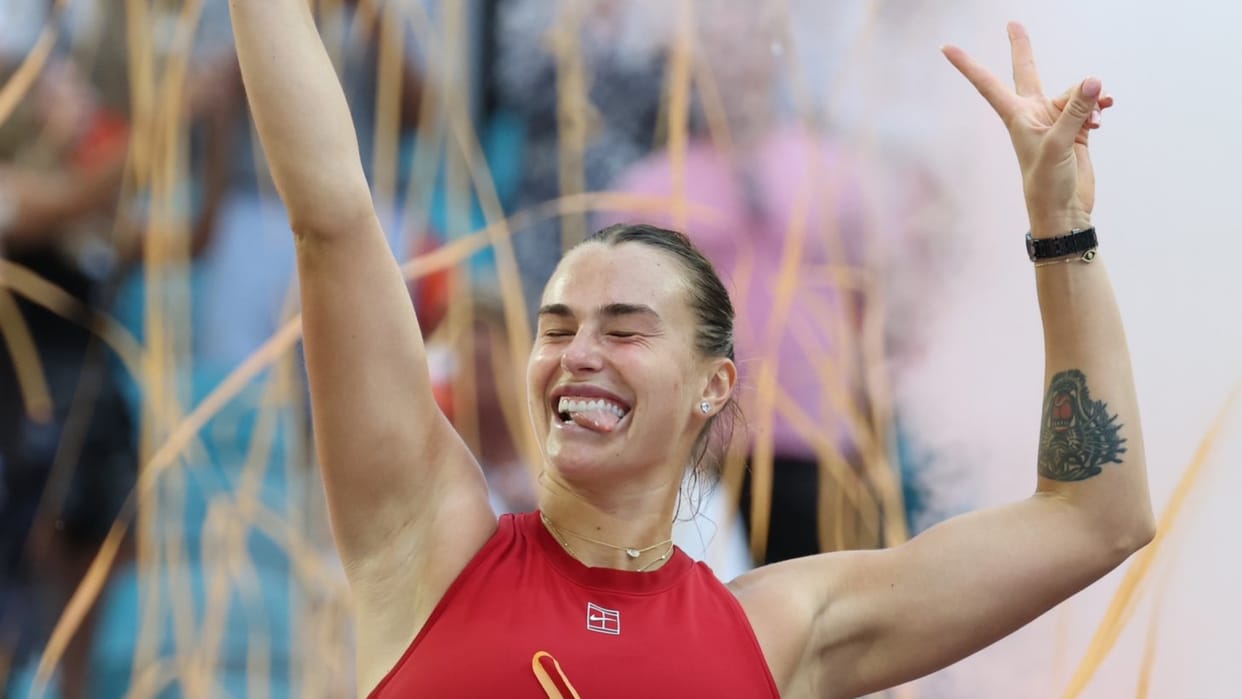 Sabalenka's ninth consecutive win at US Open world number-2 Carlos Alcaraz also advanced in men's category