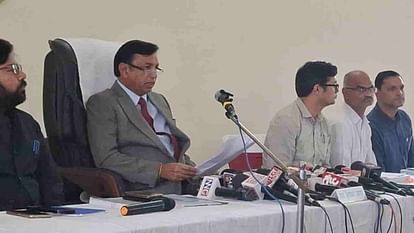 Uttarakhand: त्रिस्तरीय पंचायत चुनाव की अधिसूचना जारी, 25 जून से नामांकन प्रक्रिया, आज से आचार संहिता लागू Uttarakhand Panchayat elections Notification issued voting will be held in two phases read All Updates