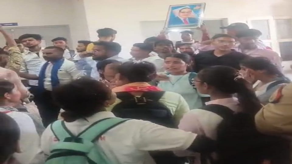 Students protest for scholarship