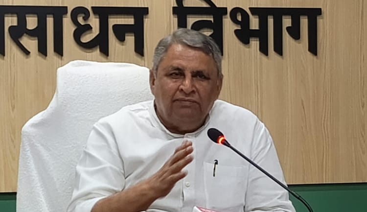 Bihar Flood: झारखंड से आई बाढ़ में लापरवाही इंजीनियर समेत कई निलंबित; मंत्री विजय चौधरी ने की समीक्षा