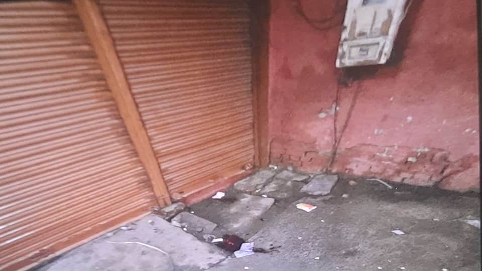 Speed of 100 kmph, such an accident on the flyover bike was blown to pieces even onlookers got scared