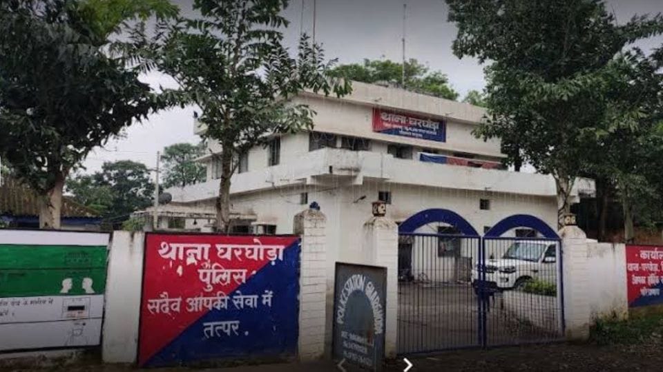 A villager and a young woman committed suicide by hanging themselves in Raigarh