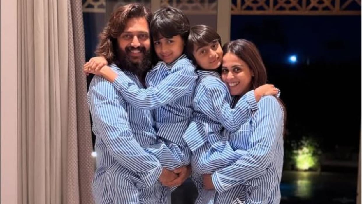 Riteish Deshmukh Congratulates Genelia For Sitaare Zameen Par Box Office Numbers