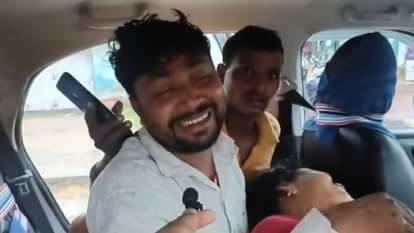 रोते-बिलखते परिजन