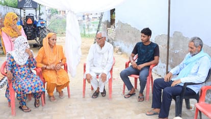 Rohtak Suicide Case Ajay Magan Divya had a love marriage with Magan Despite being married