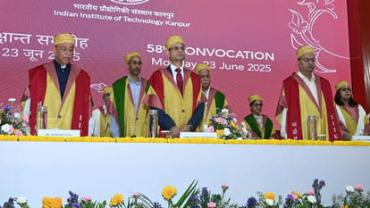 IIT Convocation: RBI Governor Sanjay Malhotra said- enhance your capabilities