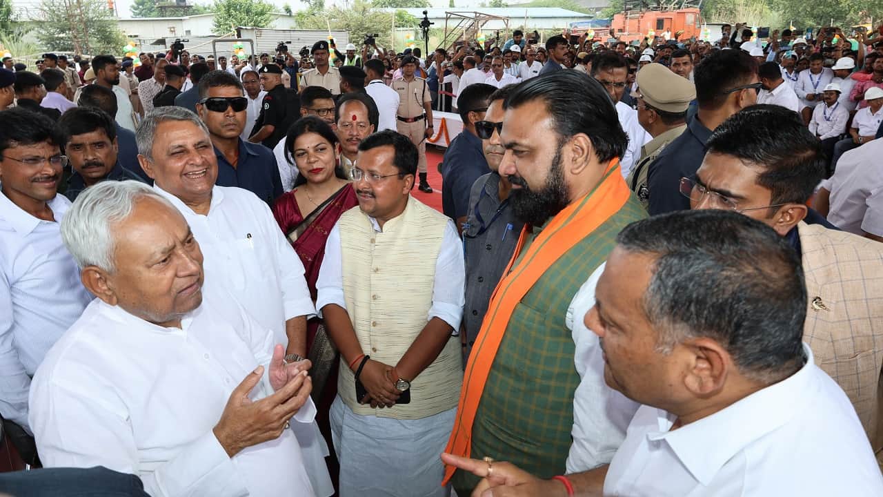 Bihar: Inauguration of Kachi Dargah-Bidupur six lane bridge CM Nitish Kumar Raghopur Tejashwi Yadav Ganga