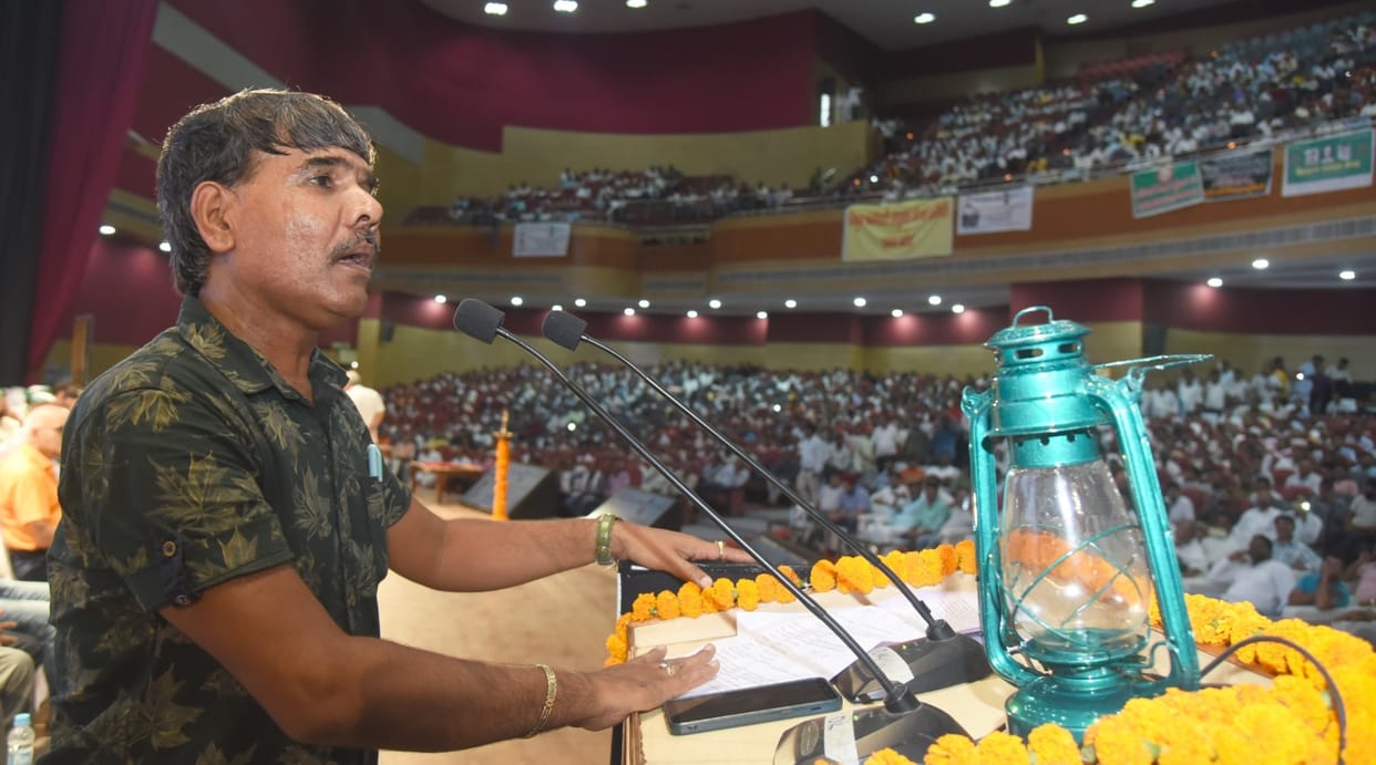 UP: Electricity workers will go door-to-door to tell about the flaws of electricity privatization, expressed t