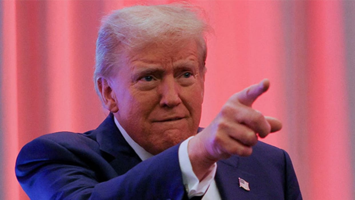 US prez Donald Trump Iranian Regime Change MAKE IRAN GREAT AGAIN MIGA GREAT B-2 pilots safe return to Missouri