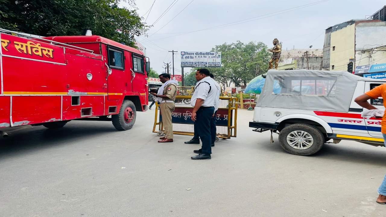 fire broke out at exhibition in Budaun Gandhi ground