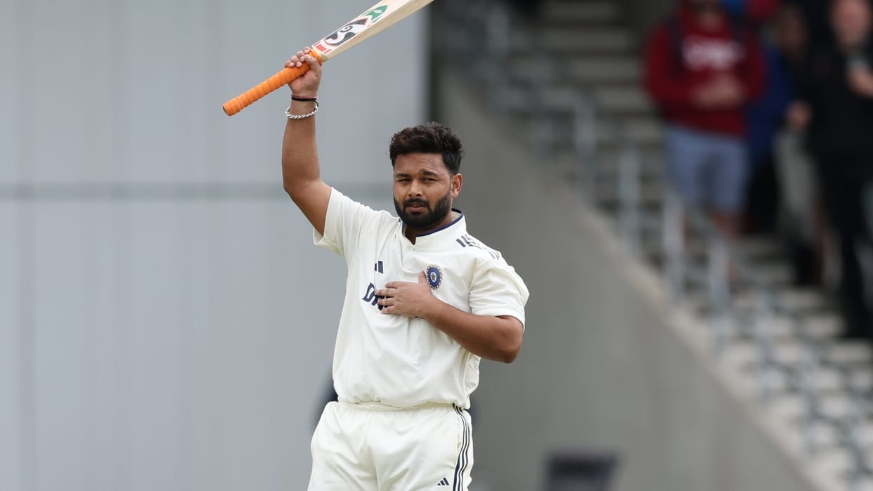 Sunil Gavaskar asked Rishabh Pant to do his somersault celebration after hunderd against England