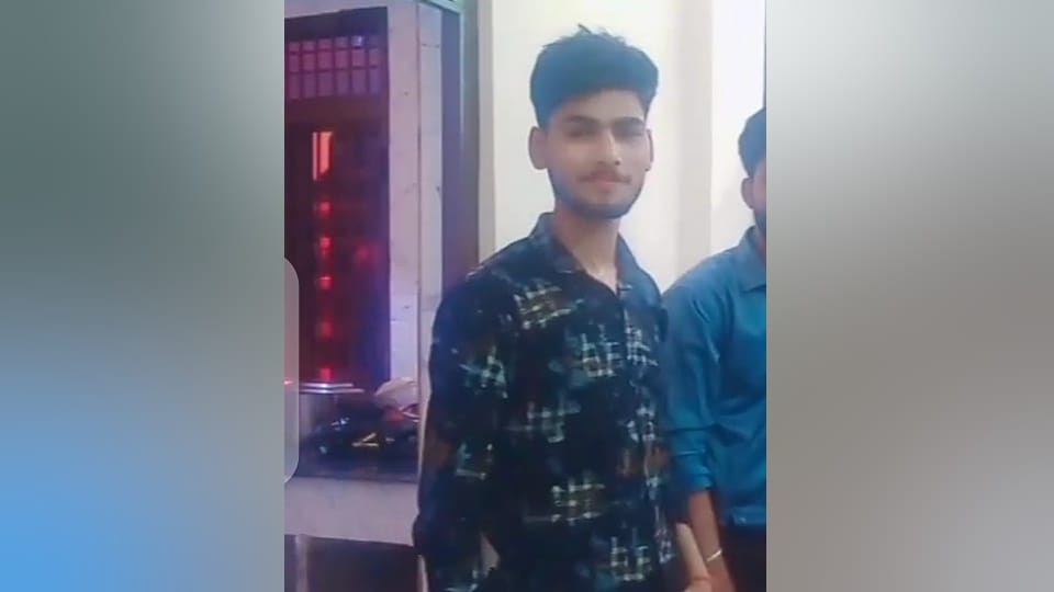 young man had apologized after ending his relationship with his girlfriend in panchayat